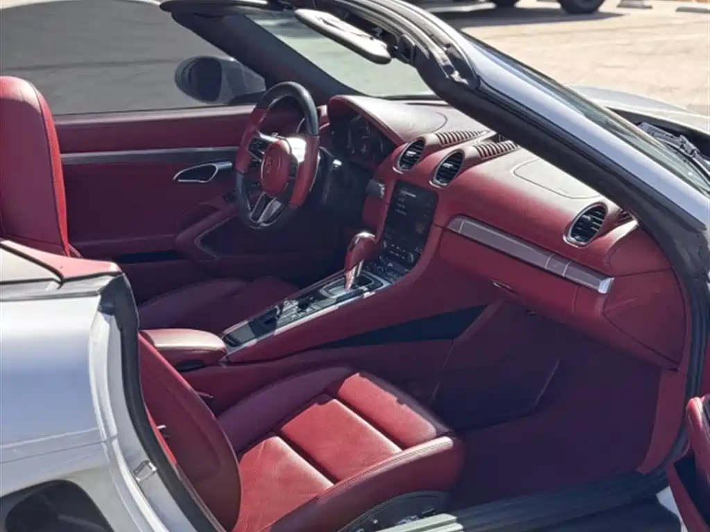 Porsche 718 2020 Boxster 2.0T фото 7
