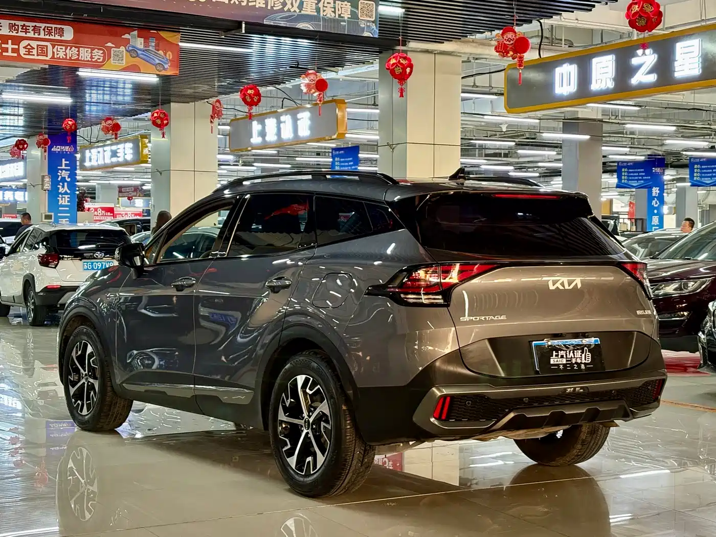 Kia Sportage 2023 1.5T 2WD Premium Edition фото 5