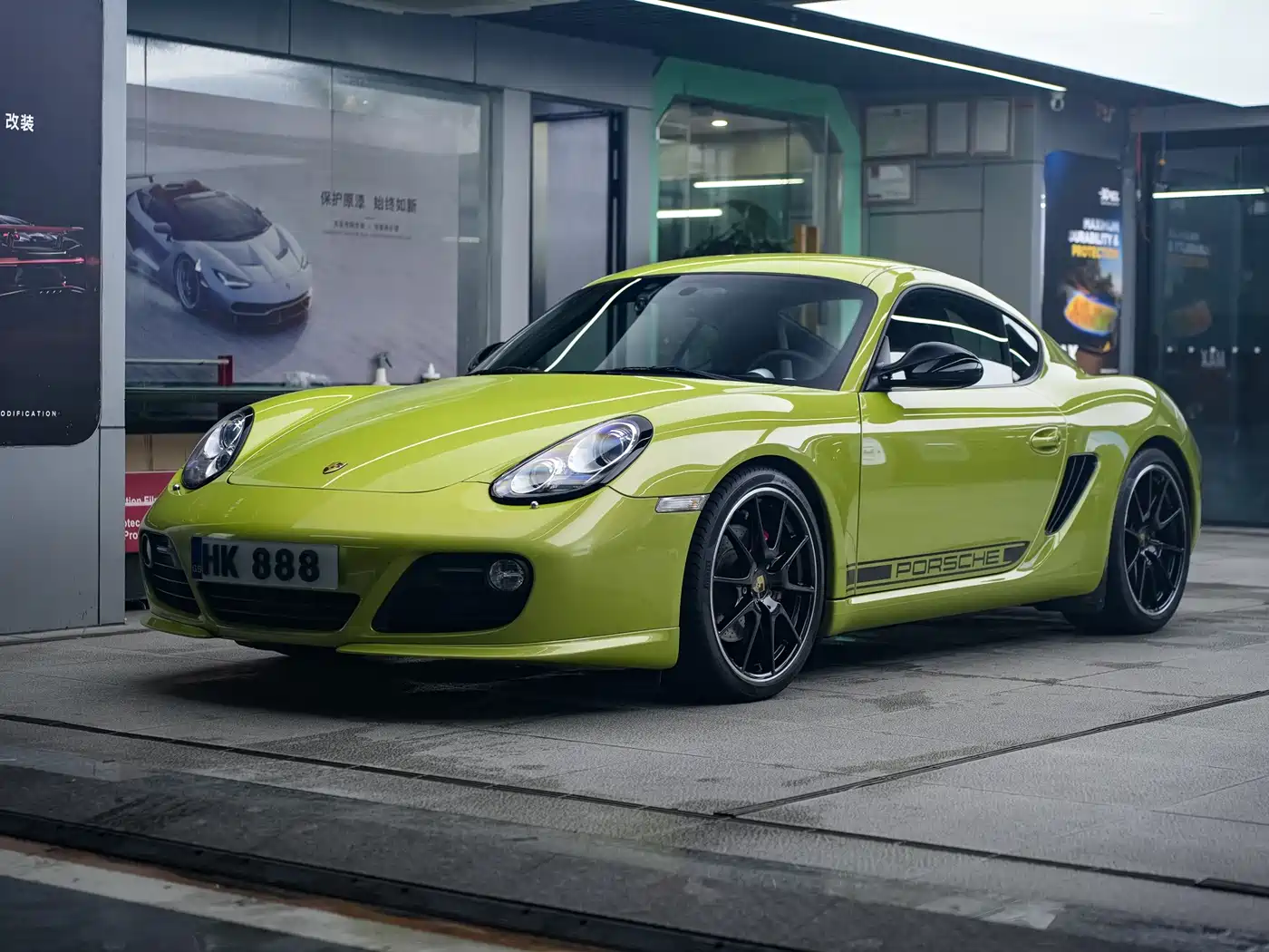 Porsche Cayman