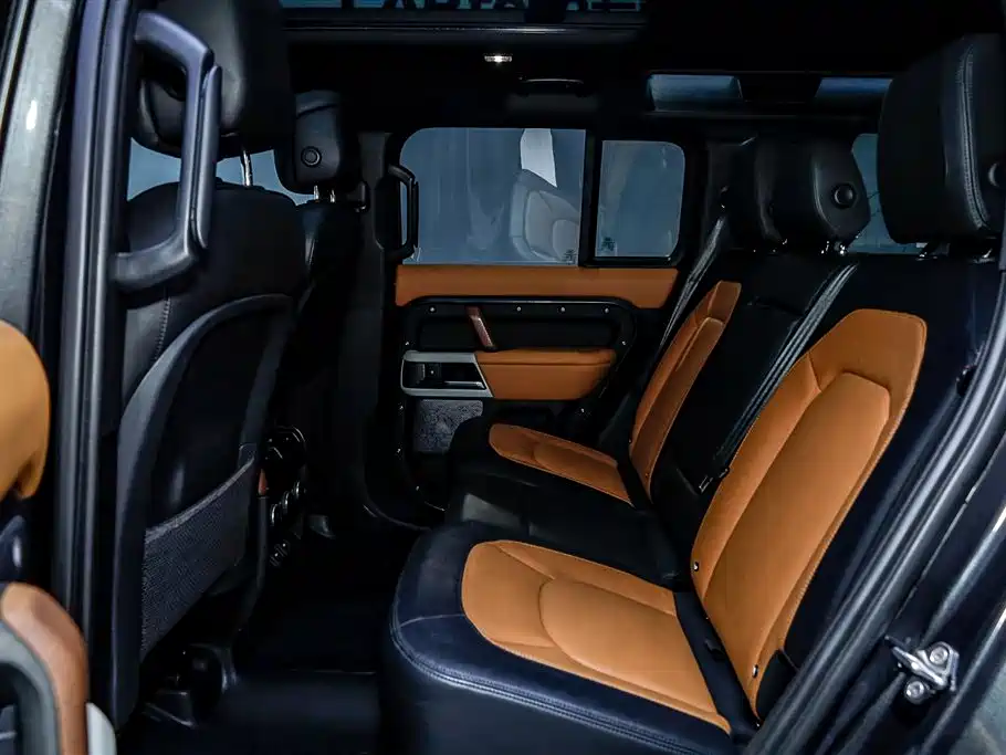 Land Rover Defender 2024 110 3.0T P400 X-DYNAMIC HSE фото 29