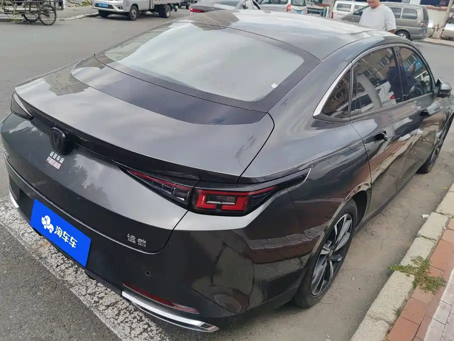 Changan Eado 2025 2024 Model 1.5T GDI Auto Premium Type
