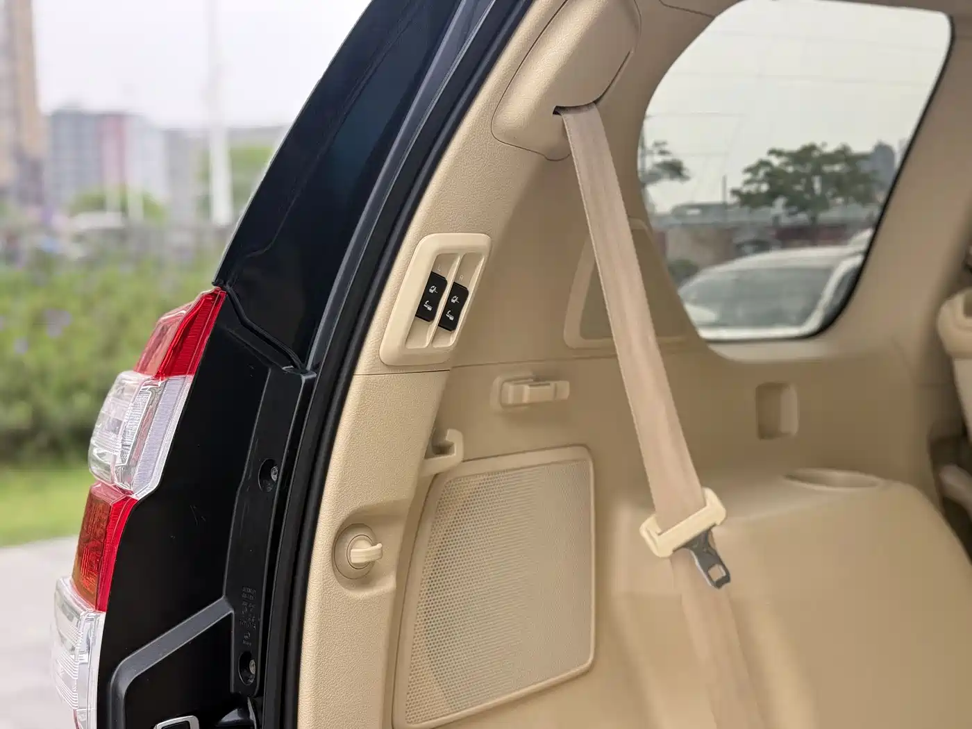 Toyota Prado 2014 4.0L Automatic TX-L NAVI фото 21