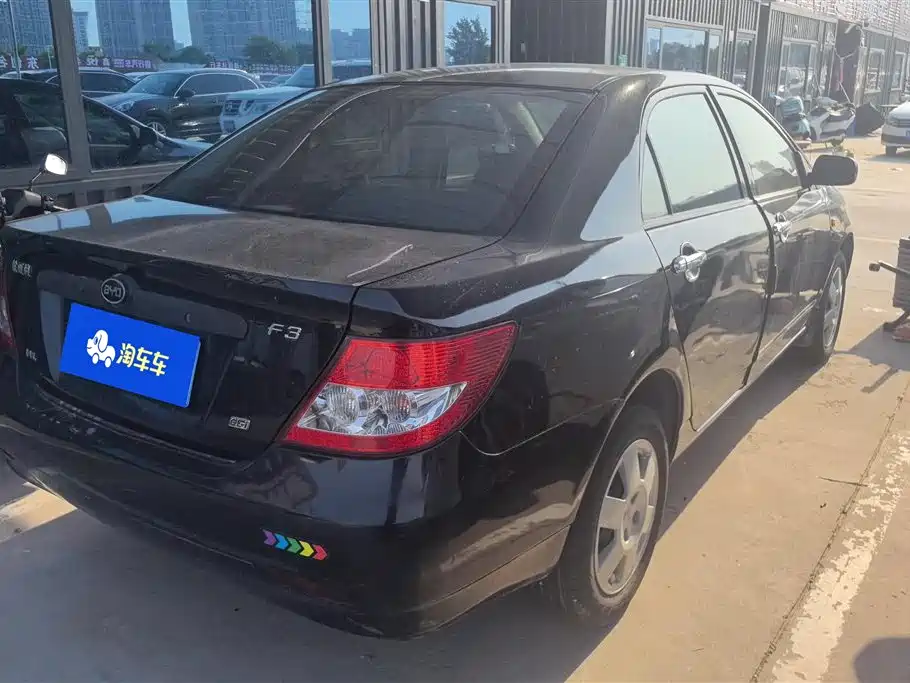 BYD F3 2013 Energy-saving Edition 1.5L Manual Standard фото 3