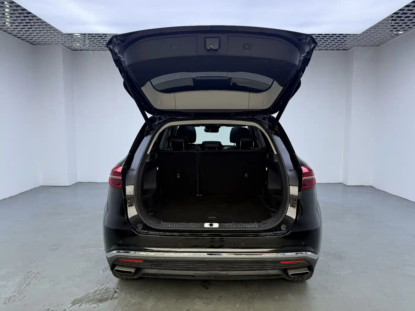 Hongqi HS5 2022 Facelift 2.0T Smart Flag Enjoyment Edition фото 15