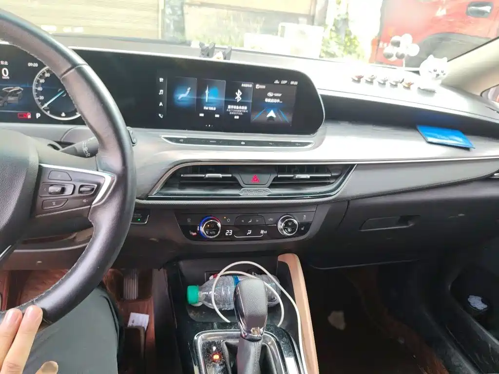 Buick GL6 2022 2021 323T Mild Hybrid Connected Luxury