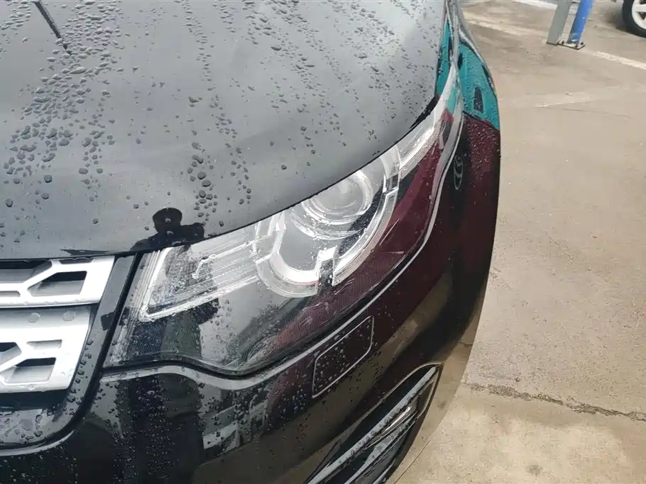 Land Rover Discovery Sport 2018 240PS SE Edition фото 5