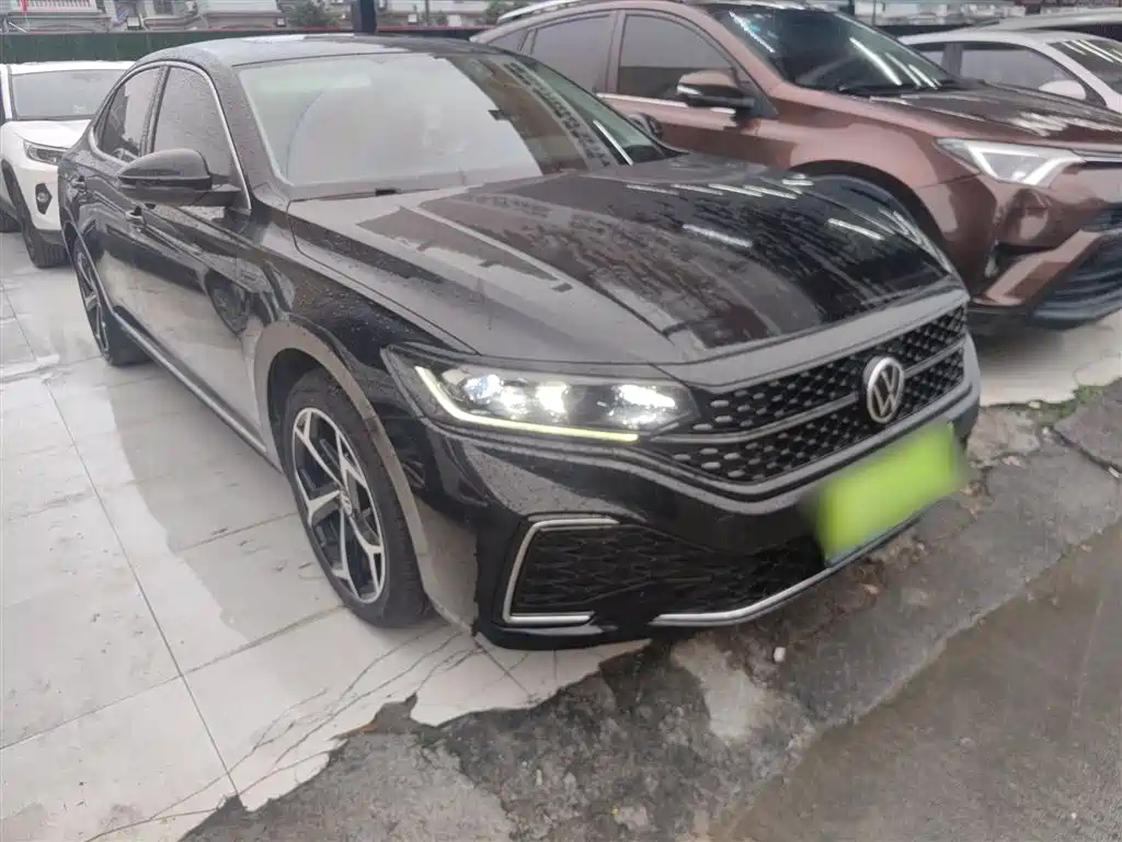 Volkswagen Passat 2023 Facelift 330TSI Starlight Elite Edition фото 22