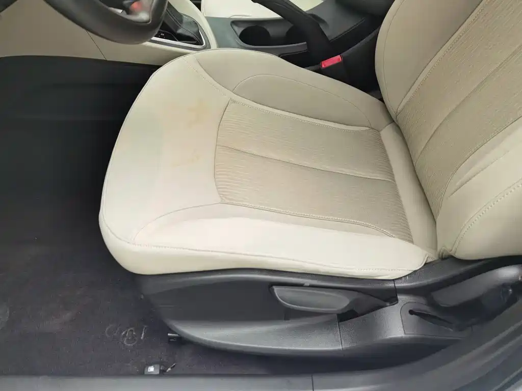 Photo 20 - Buick Excelle
