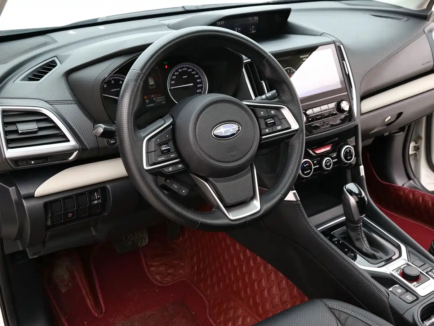 Subaru Forester 2022 2.0i AWD Luxury Edition with EyeSight фото 18