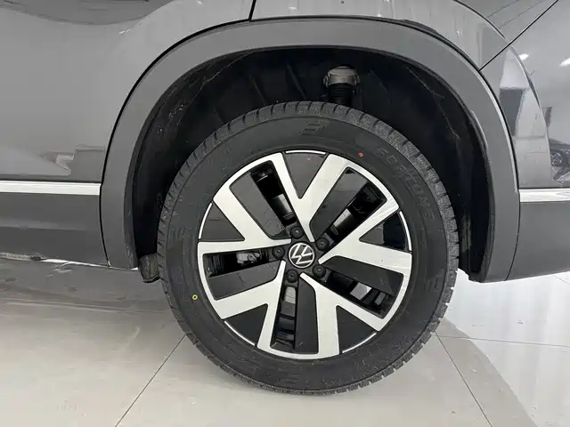 Volkswagen Tayron 2025 Shared Joy 300TSI фото 16