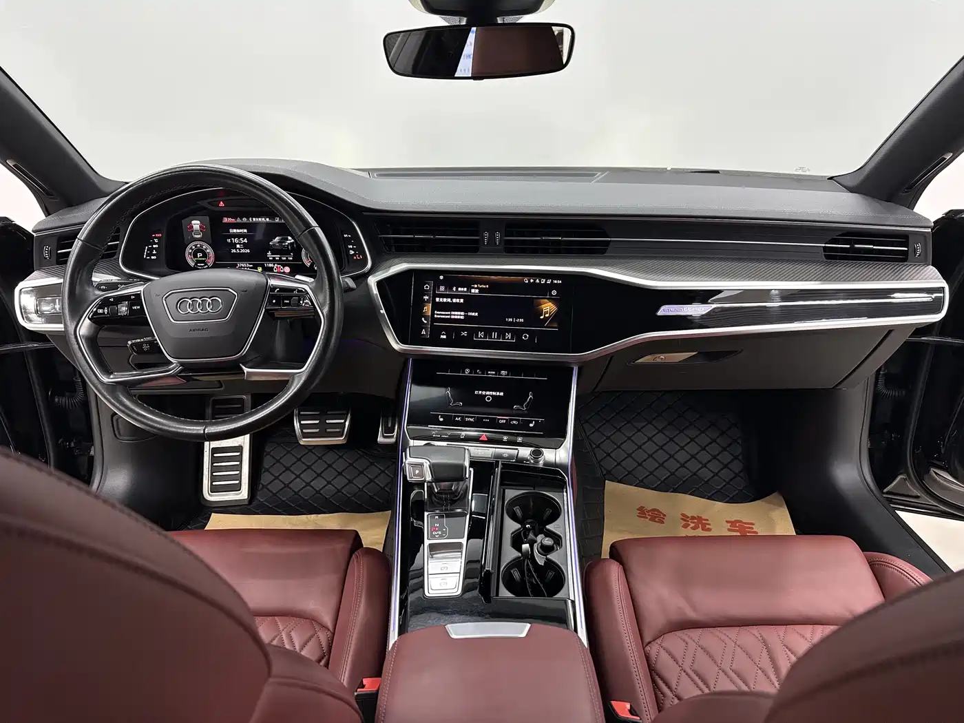 Audi A7L 2024 45 TFSI quattro S-line Black Warrior Edition фото 12