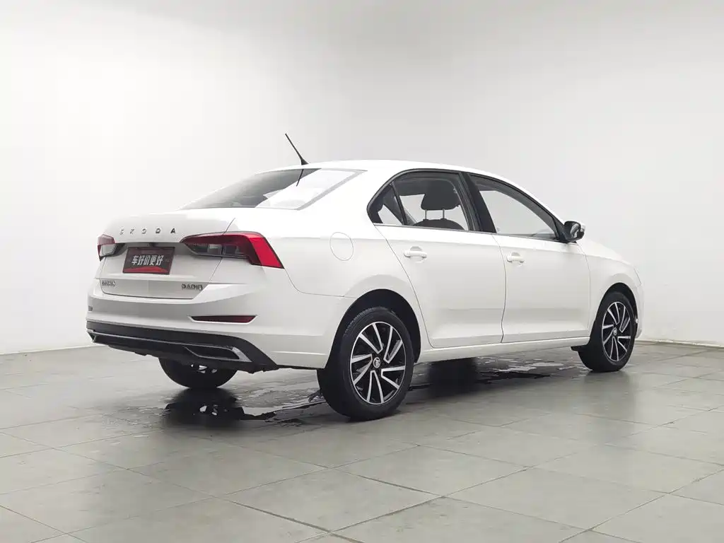 Skoda Rapid, миниатюра 2