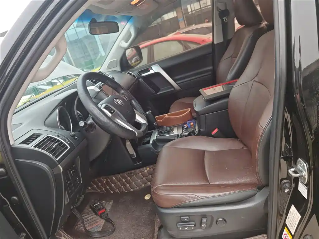 Toyota Prado 2016 3.5L Auto TX-L фото 11