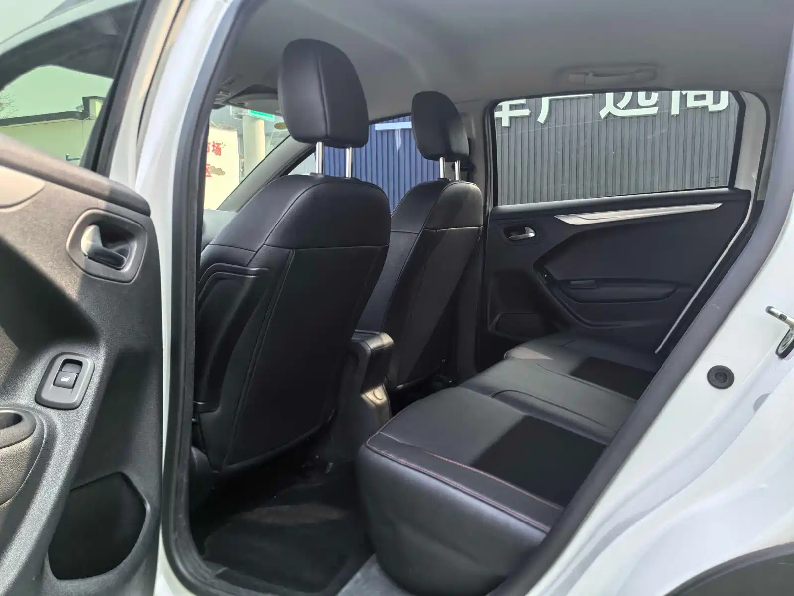 Фото 8 - Citroën C3-XR