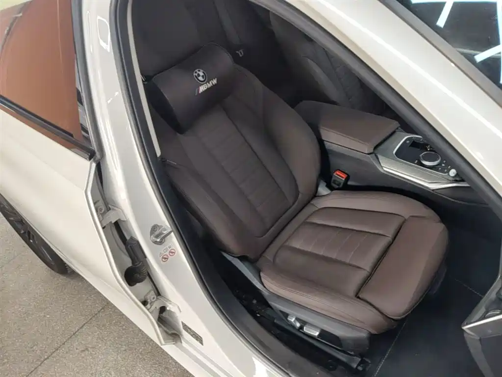 BMW 3 Series 2021 Facelift 325i M Sport Shadow Edition фото 25