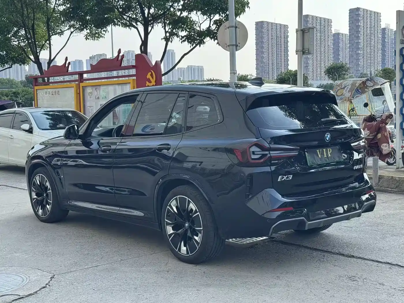 BMW iX3 2023 Pioneer Type фото 15