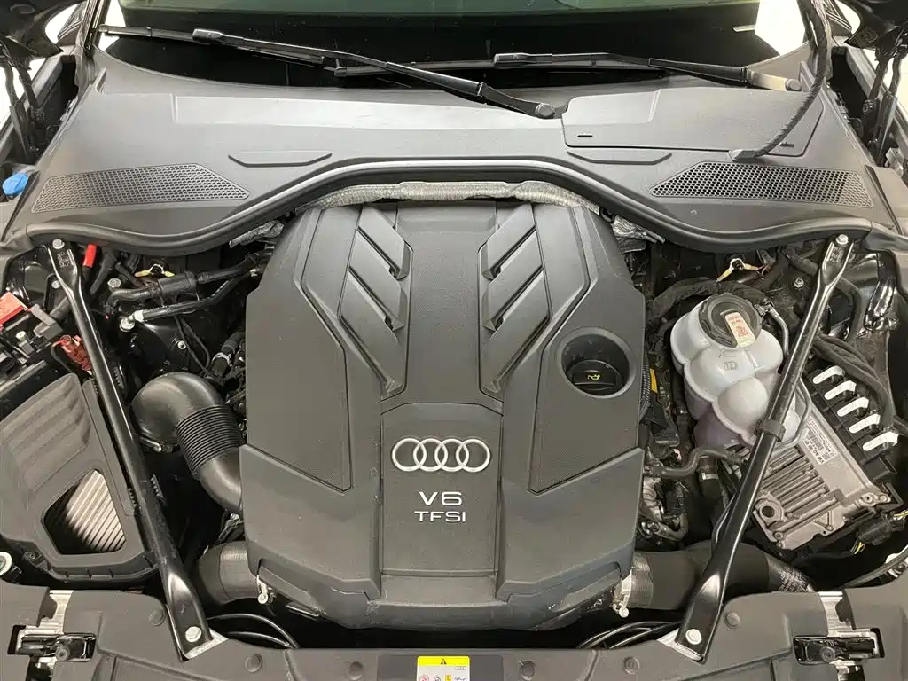Audi A8 2022 A8L 55 TFSI quattro Luxury Collector's Edition фото 26