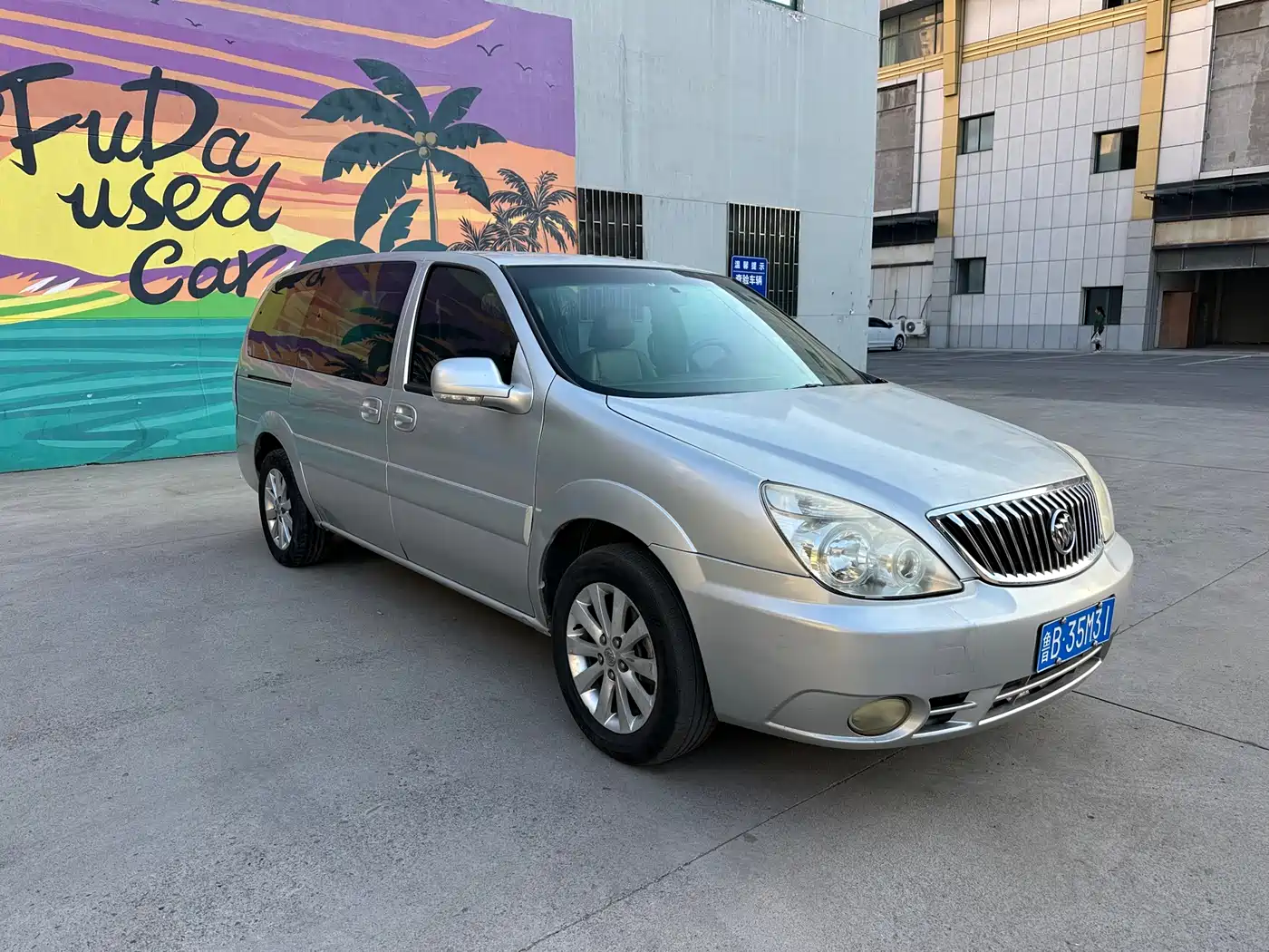 Buick GL8 2014 2.4L Classic Edition фото 3