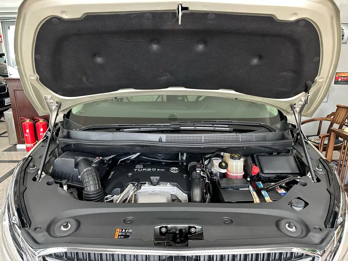Buick GL8 2017 ES 28T Comfort Type China V фото 33