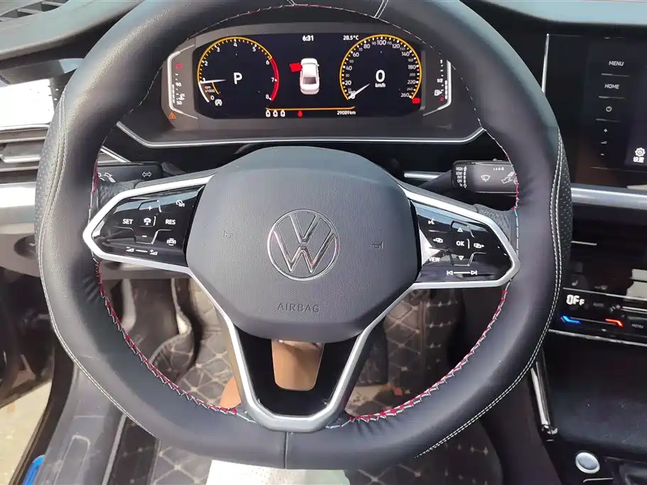 Volkswagen Passat 2023 330TSI Elite Edition фото 15