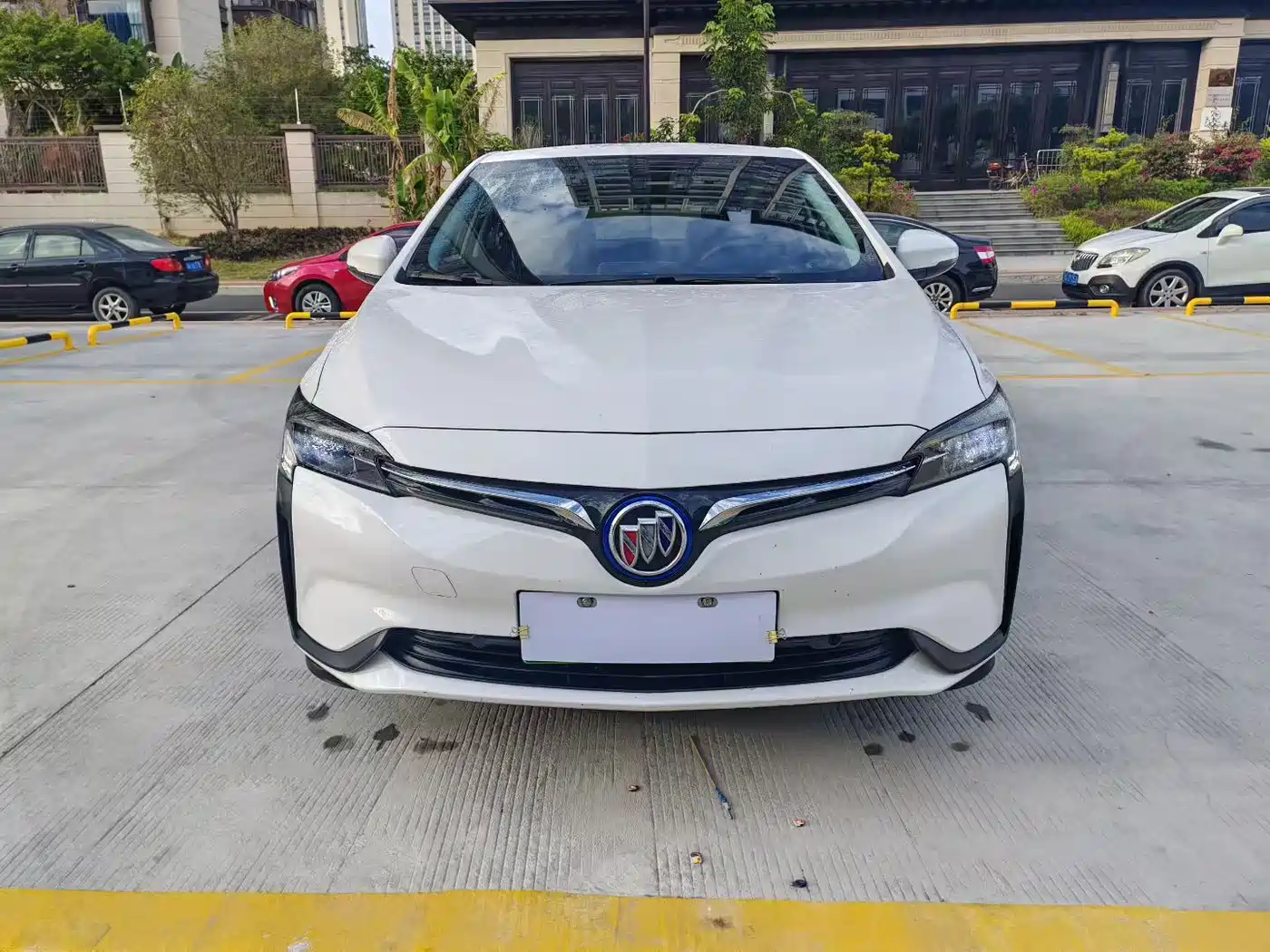 Buick Velite 6 2023 Facelift 430km Travel Edition фото 2