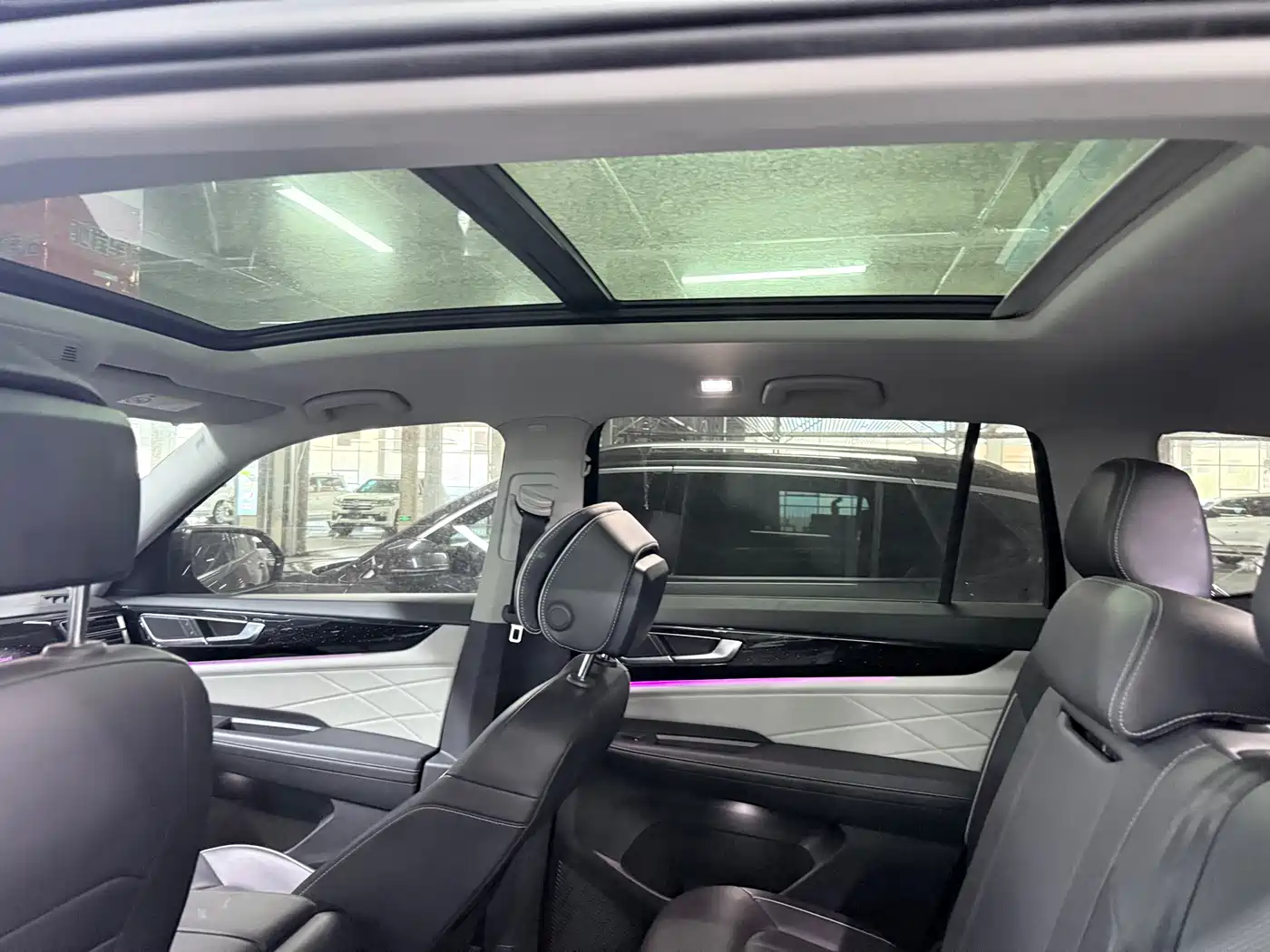 Volkswagen Teramont 2023 380TSI AWD Premium Flagship Edition фото 11