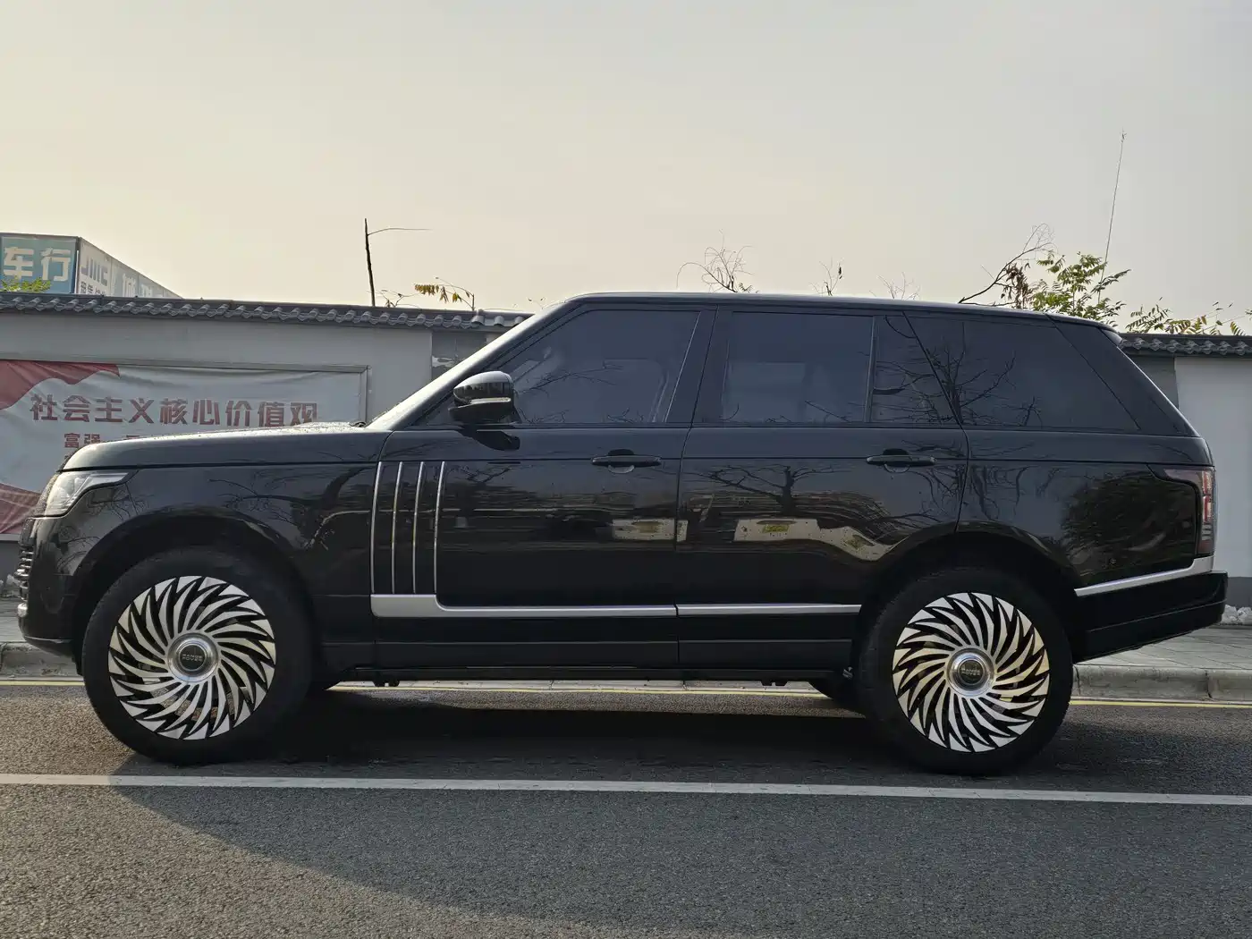 Land Rover Range Rover 2017 3.0 SC V6 Vogue фото 5