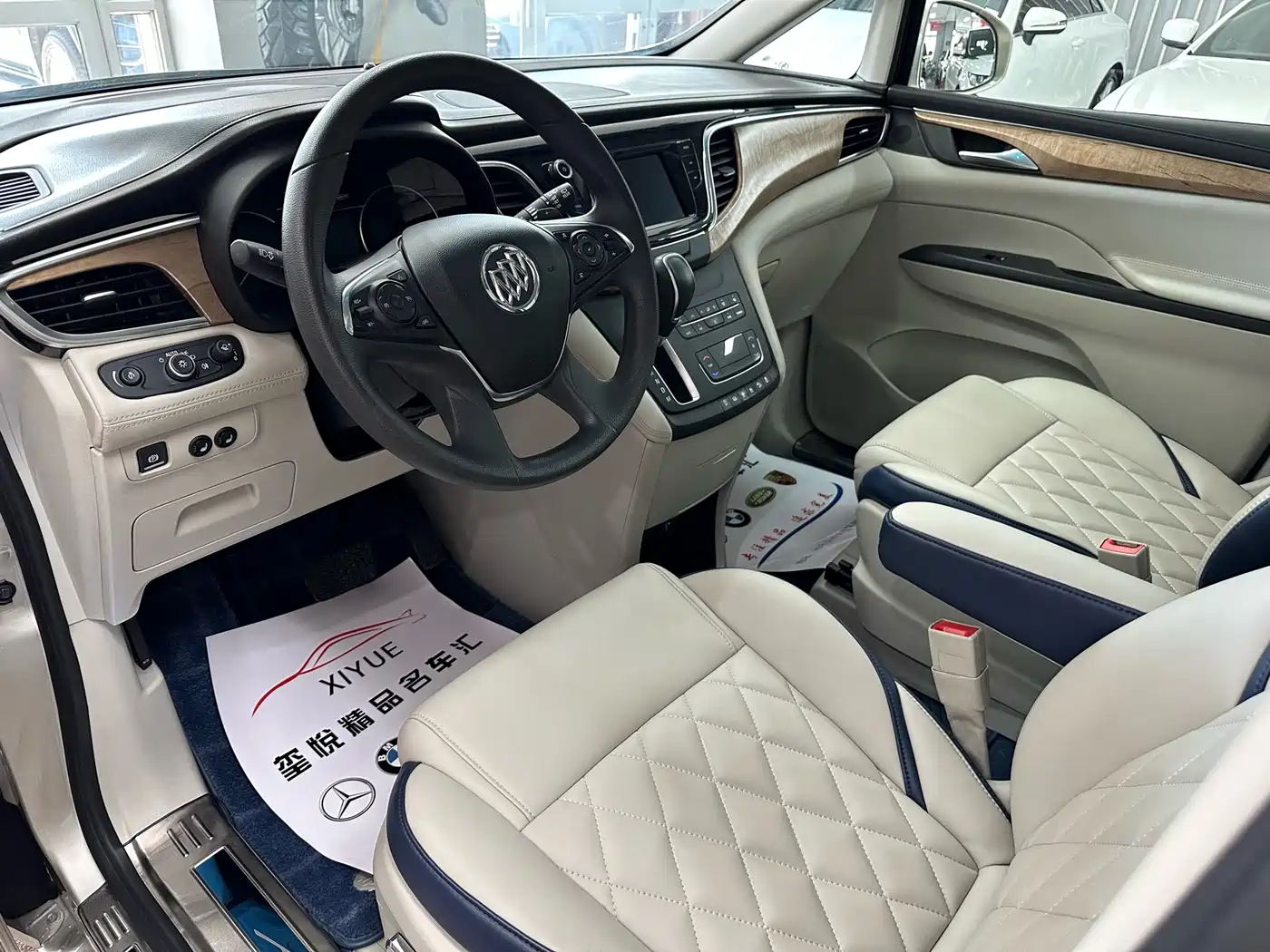 Buick GL8 2017 ES 28T Comfort Type China V фото 8