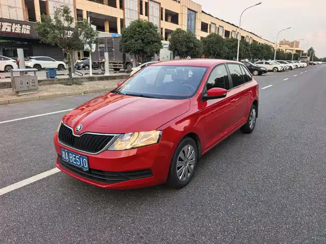 Škoda Skoda Rapid Spaceback 2019