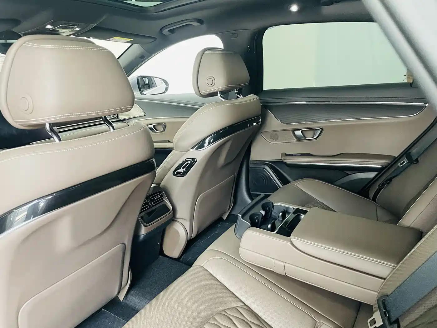 BYD Han 2020 EV Extended Range Premium фото 11