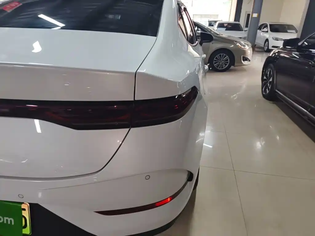 BYD Qin PLUS 2026 2026 DM-i Smart Edition 128KM Progressive