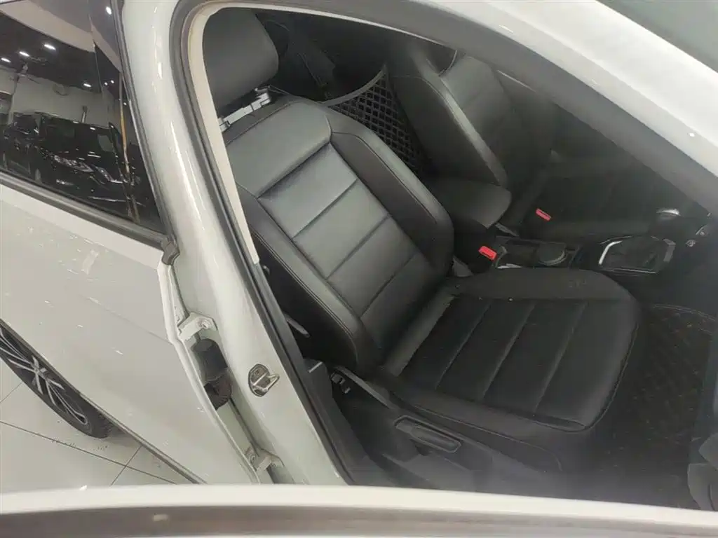 Volkswagen T-ROC 2020 280TSI DSG 2WD Comfort фото 25