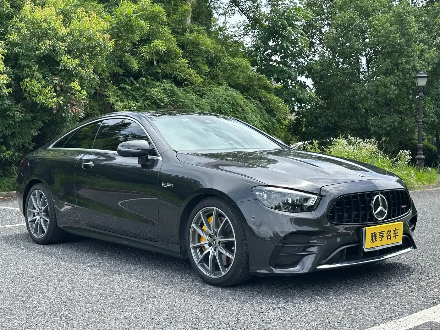 MERCEDES-BENZ E-CLASS (IMPORTED)
