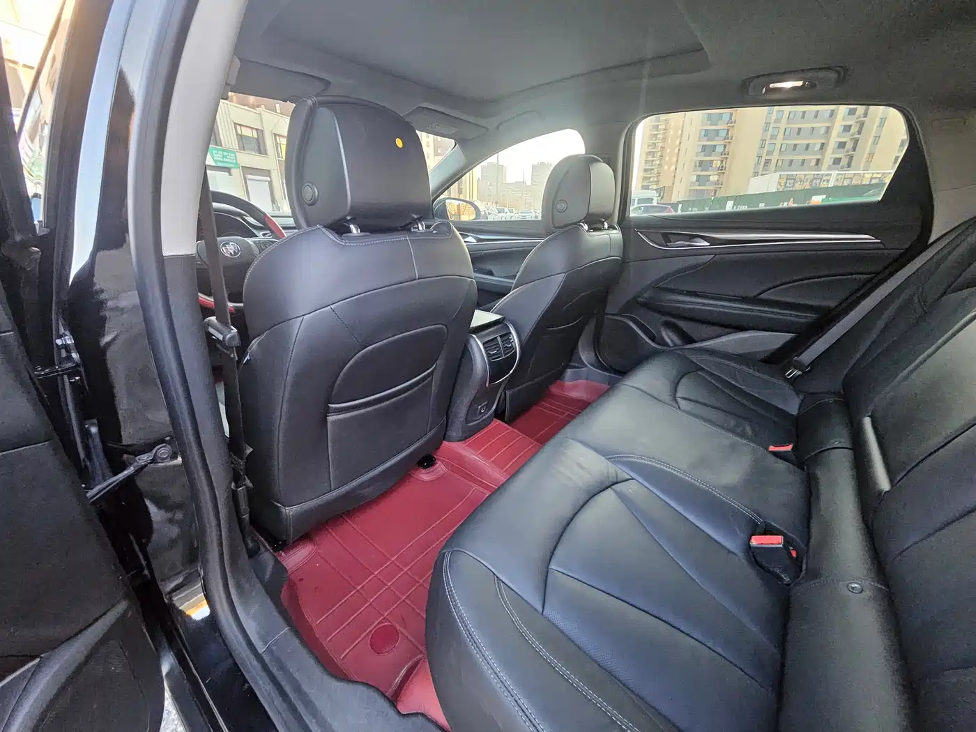 Buick LaCrosse 2018 Model 20T Elite Edition фото 9