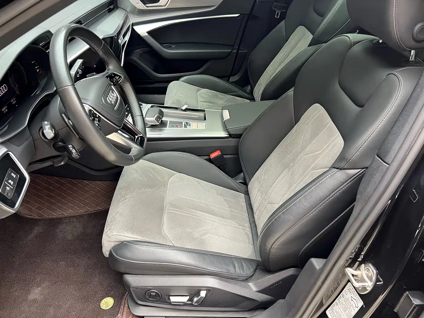 Audi A6L 2023 40 TFSI Luxury Dynamic фото 13