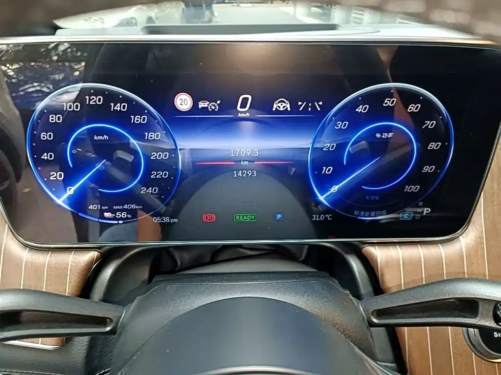 Mercedes-Benz EQE 2022 350 Luxury Edition фото 12