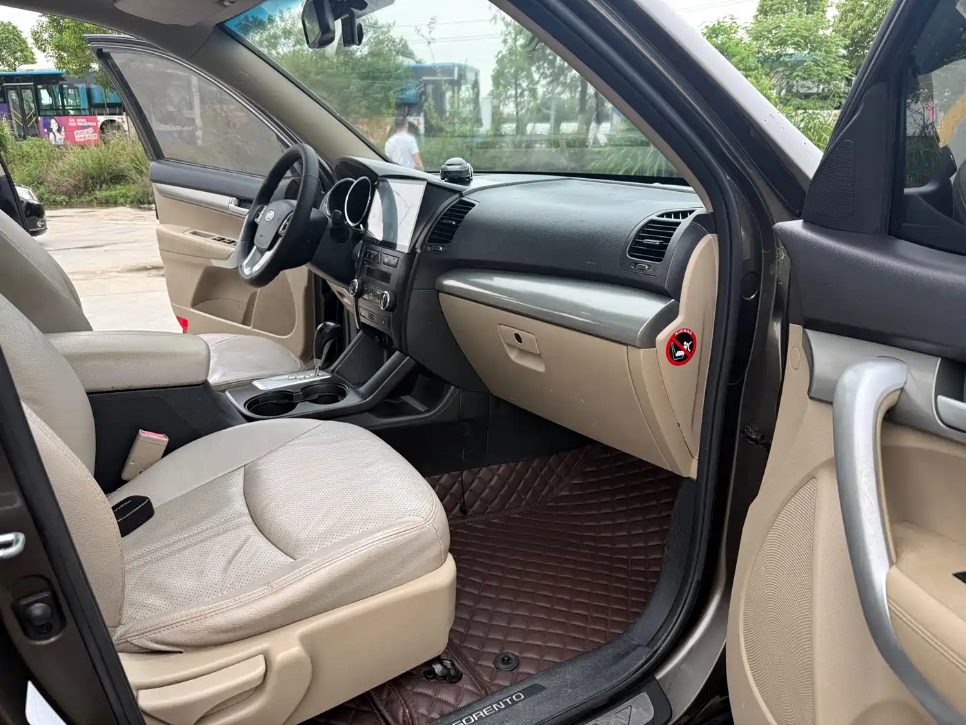 Kia Sorento 2009 2.4L Luxury Edition фото 10