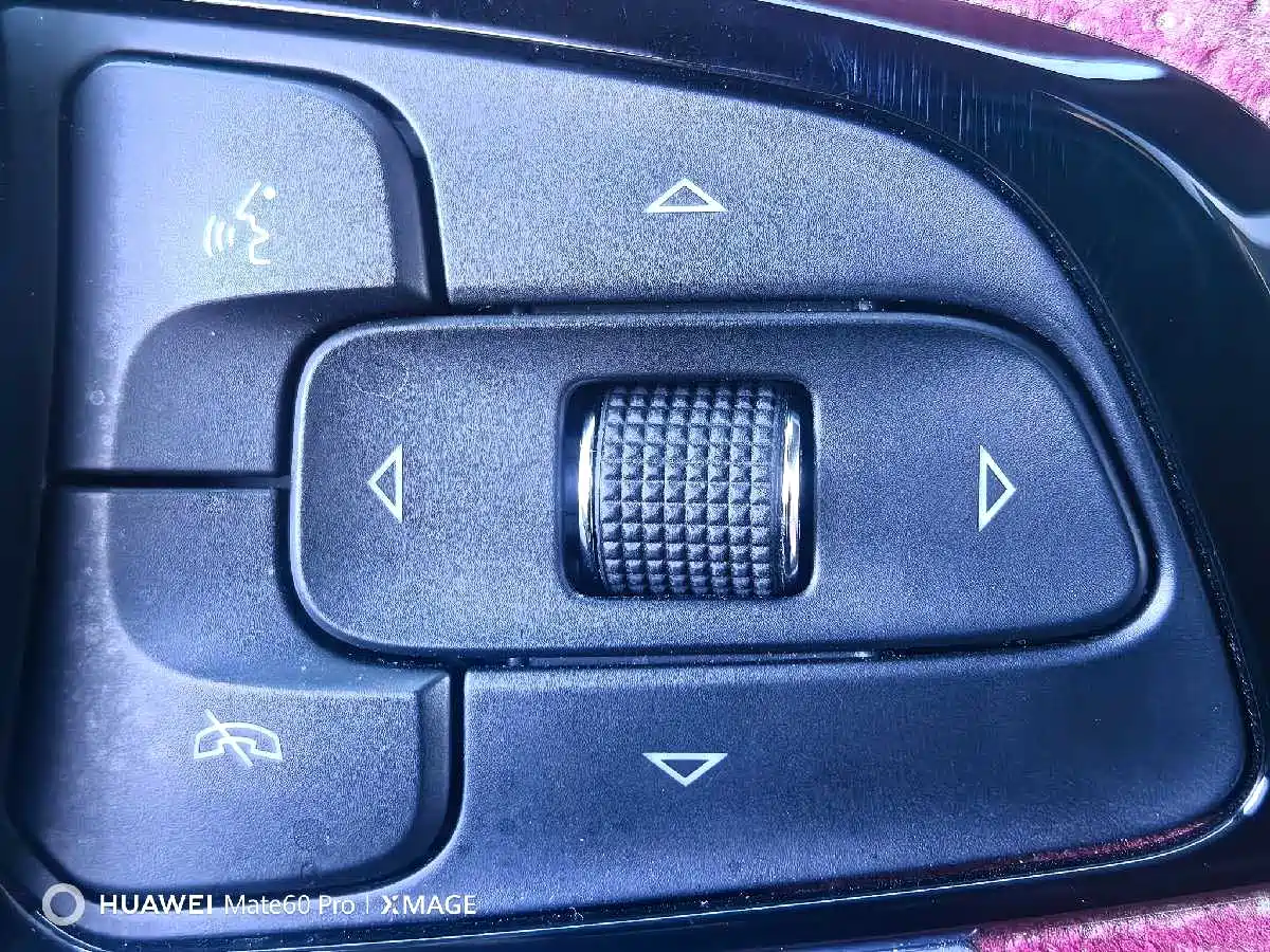 Buick Enclave 2020 28T 4WD Flagship Model фото 13