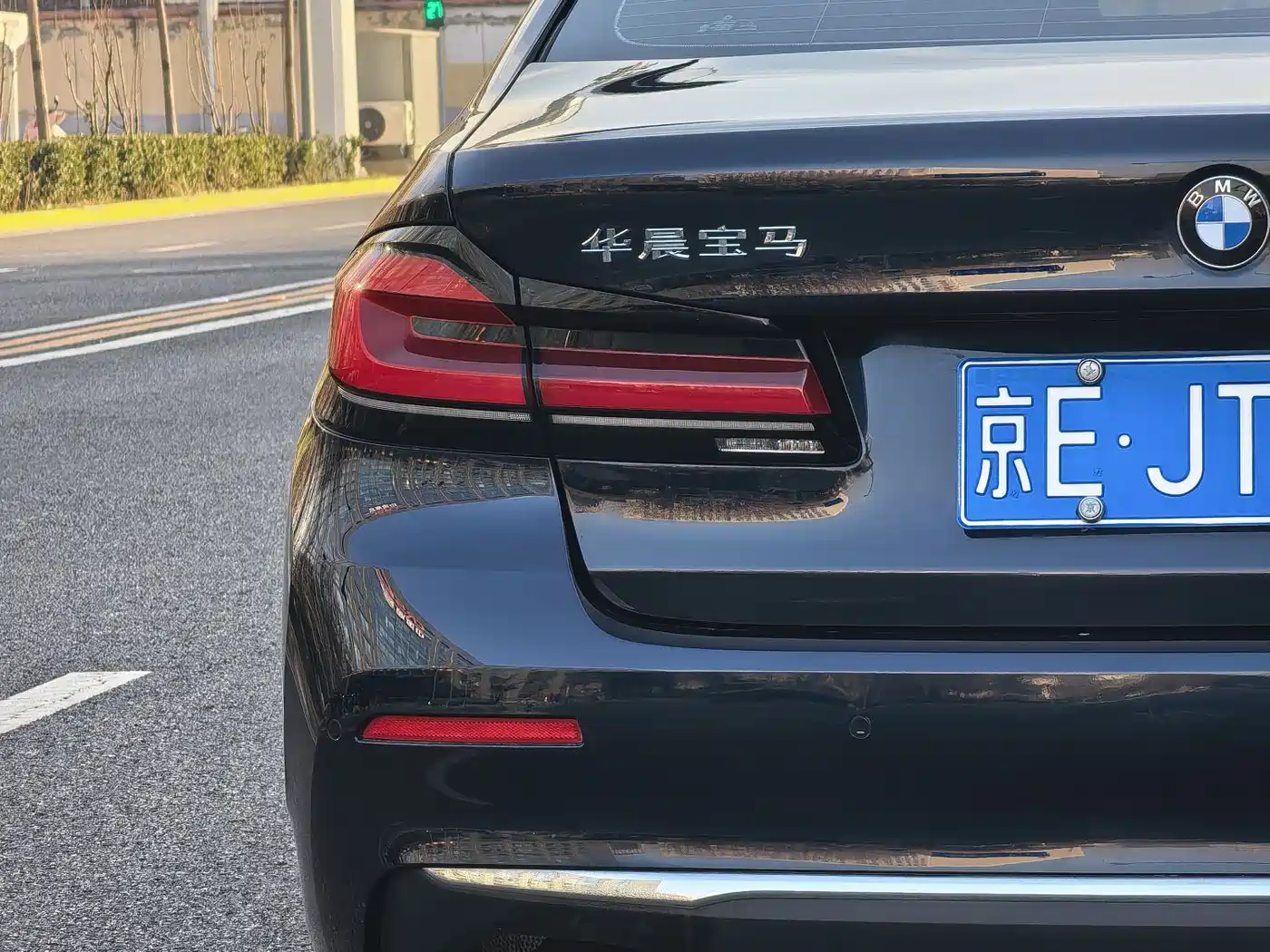 BMW 5 Series 2021 530Li Leading Luxury Package фото 14
