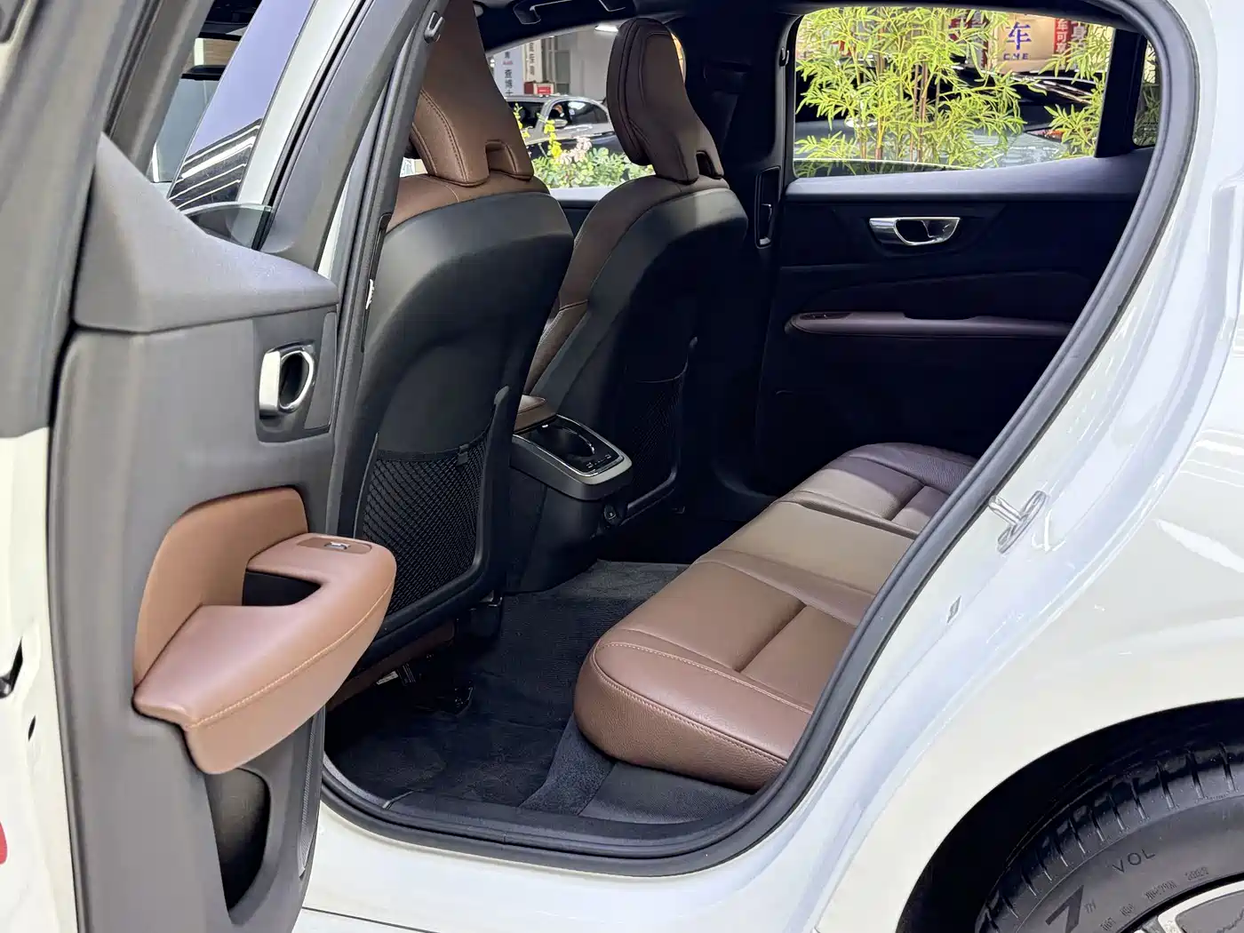 Volvo S60 2023 2023 B4 Smart Comfort Luxury Edition