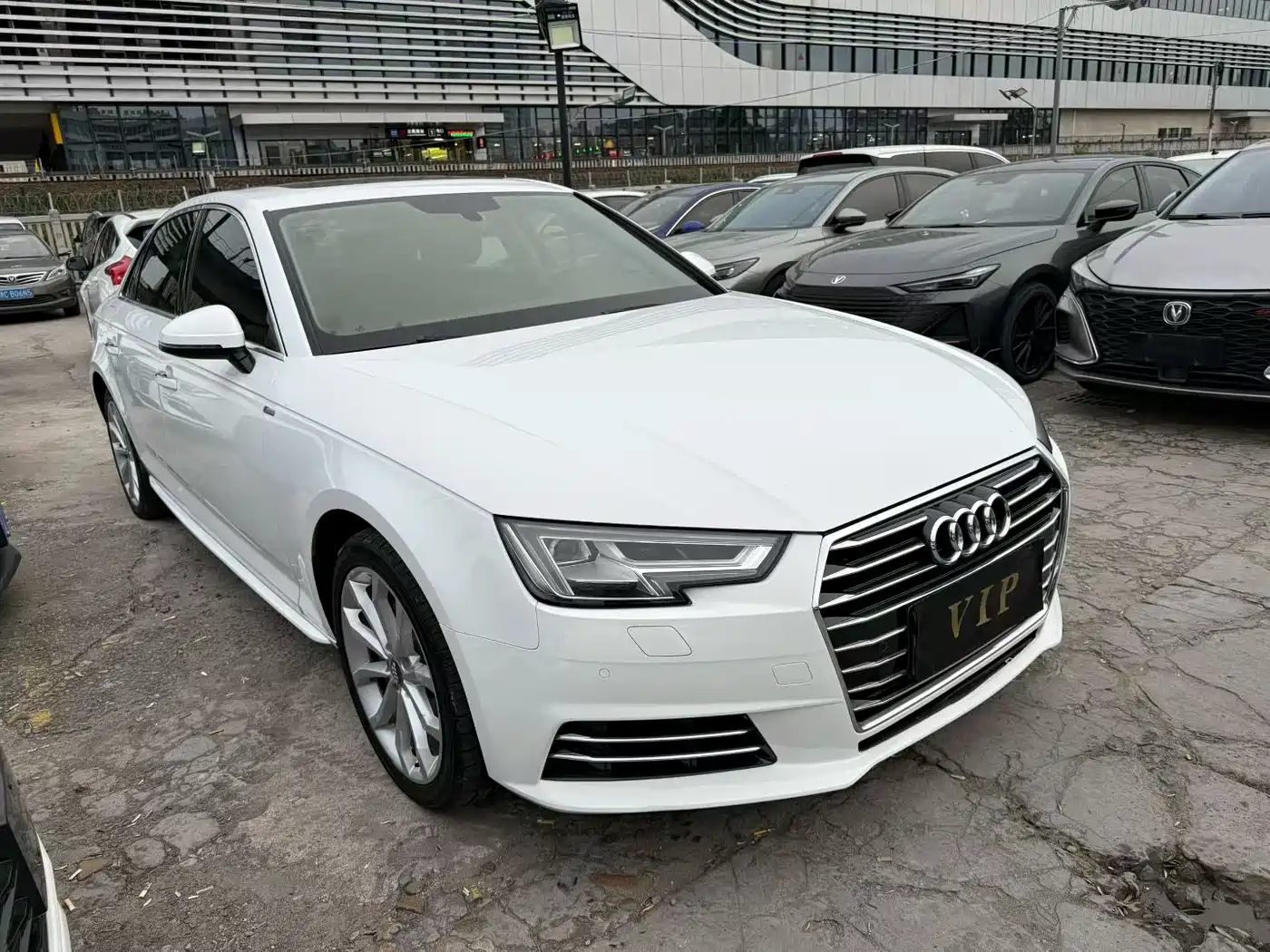 Audi A4L 2018 30th Anniversary 40 TFSI Progressive фото 3