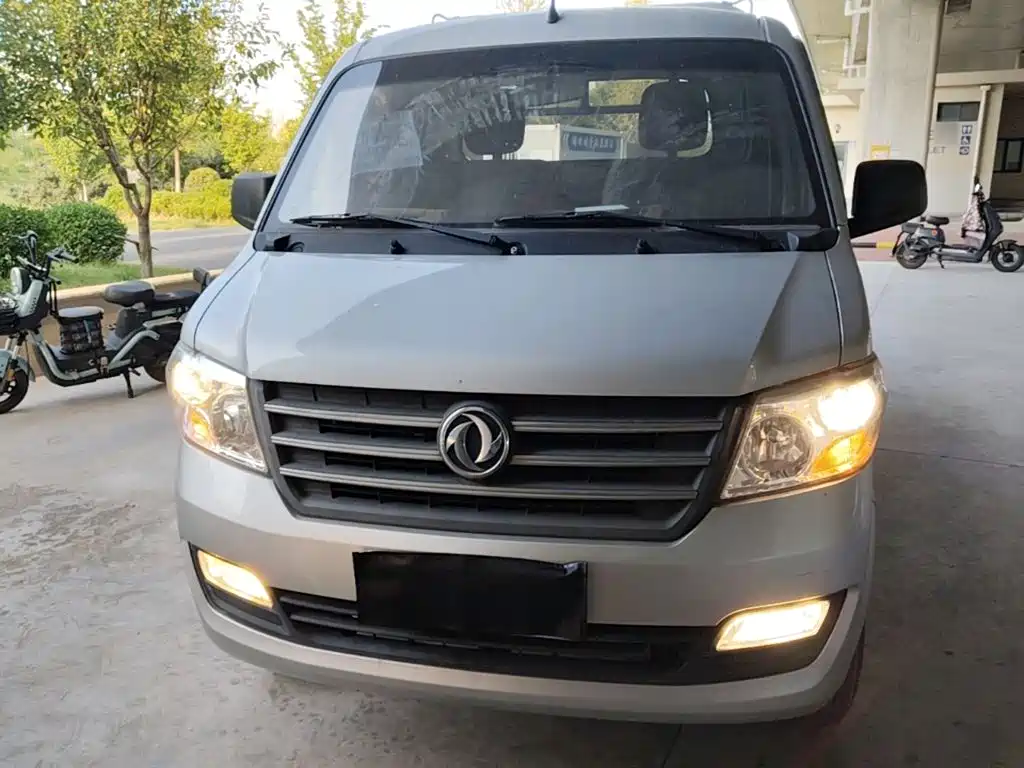 صورة 3 - Dongfeng Xiaokang DFSK C31
