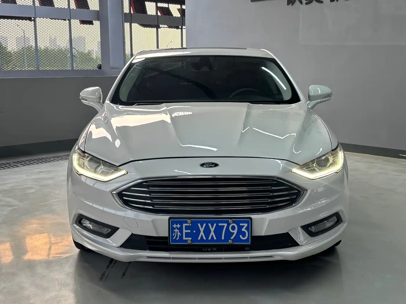 FORD MONDEO