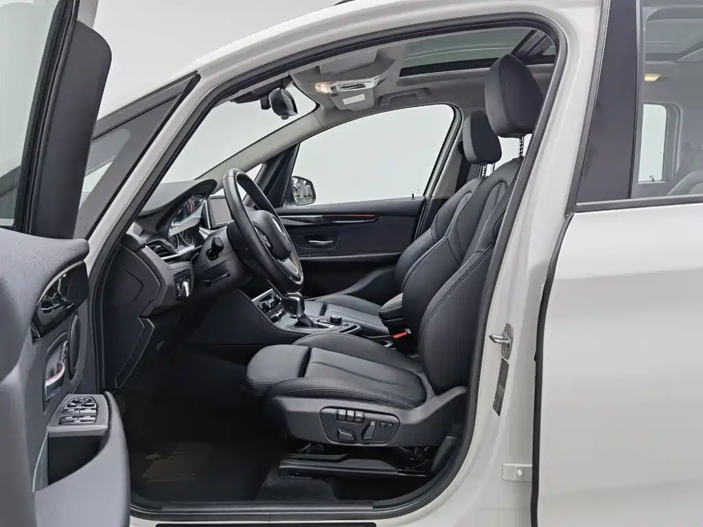 BMW 2 Series Gran Tourer 2018 2015 218i Sport Design Package