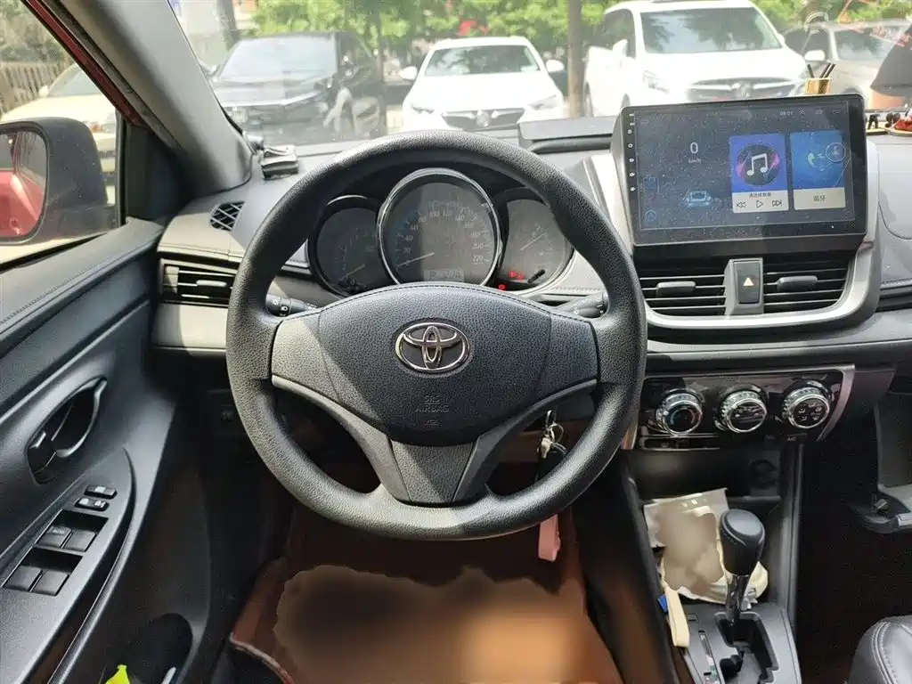 Toyota YARiS L Zhi Xuan 2017 1.5E CVT Speed Upgrade Edition фото 3