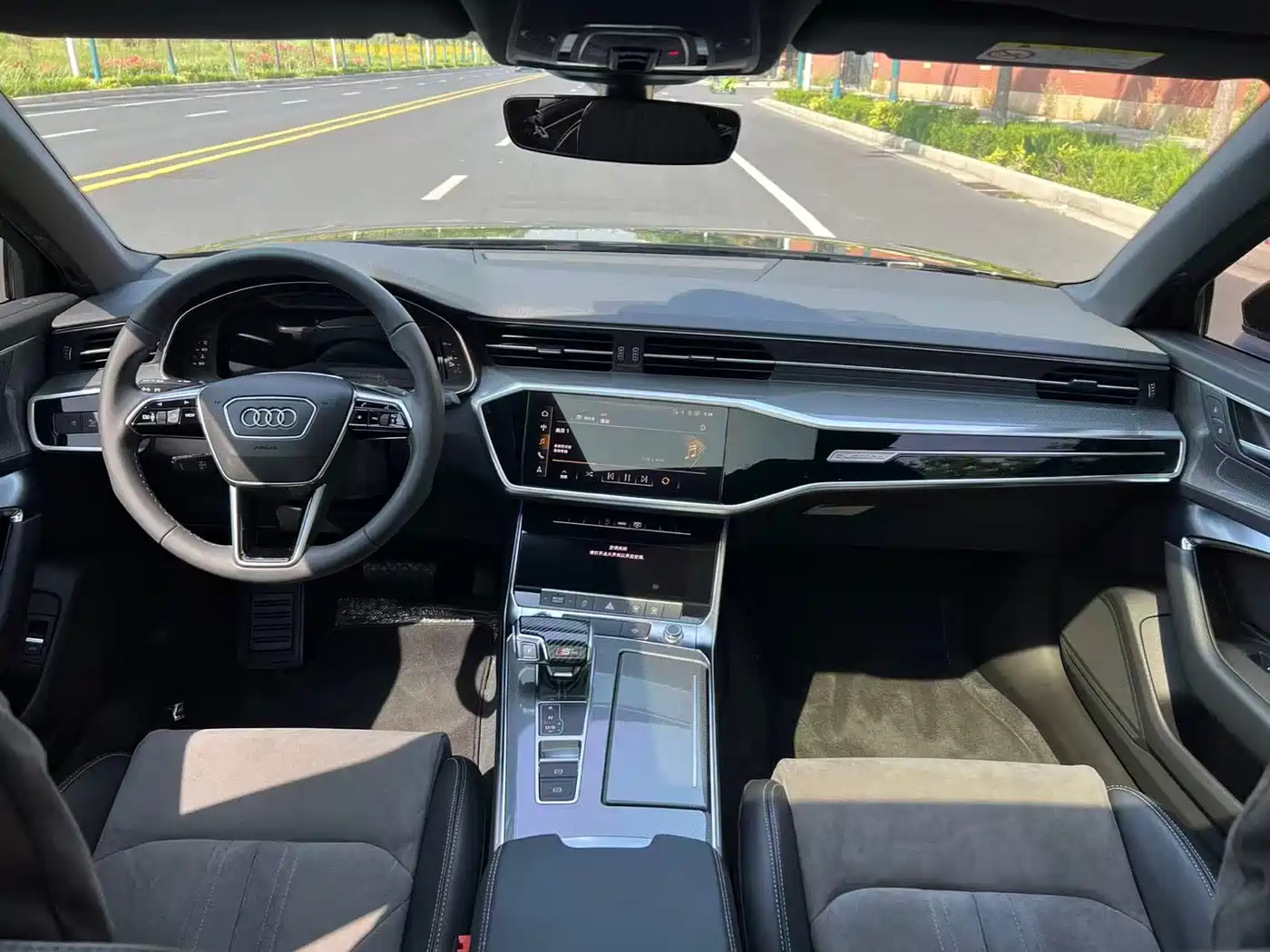Audi A6L 2022 45 TFSI quattro Premium Dynamic фото 9