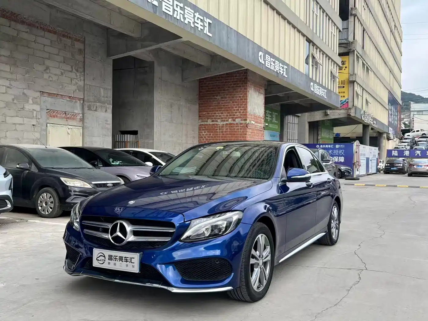 Mercedes-Benz C-Class 2017 C 200 L Sport фото 5