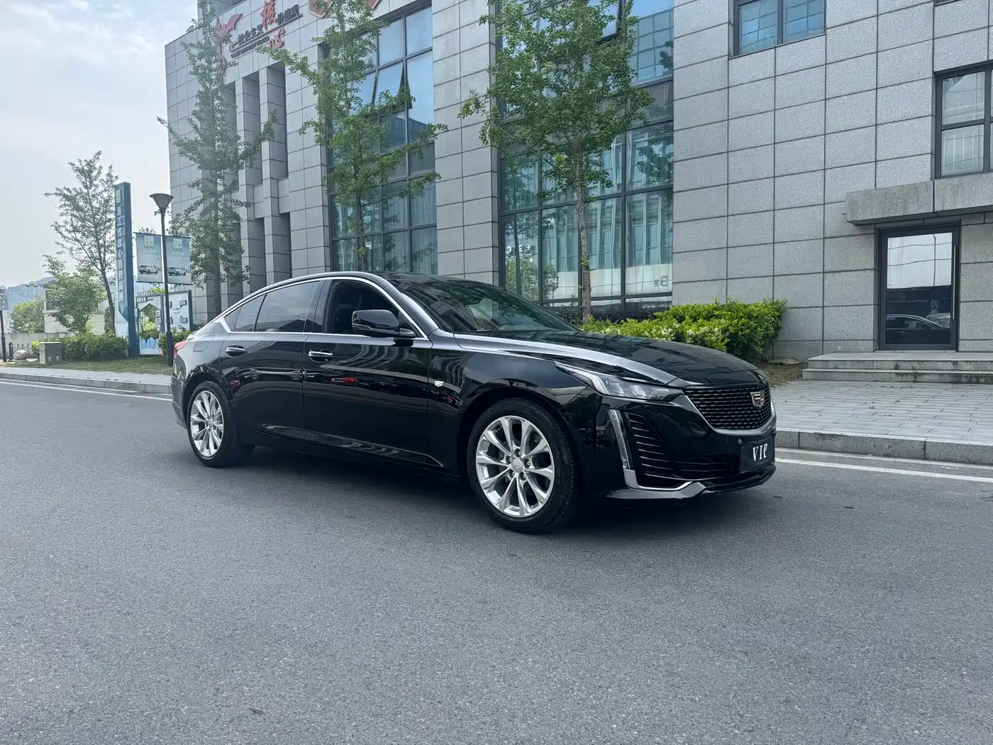 Cadillac CT5 2023 28T Luxury Style (Standard Edition) фото 4