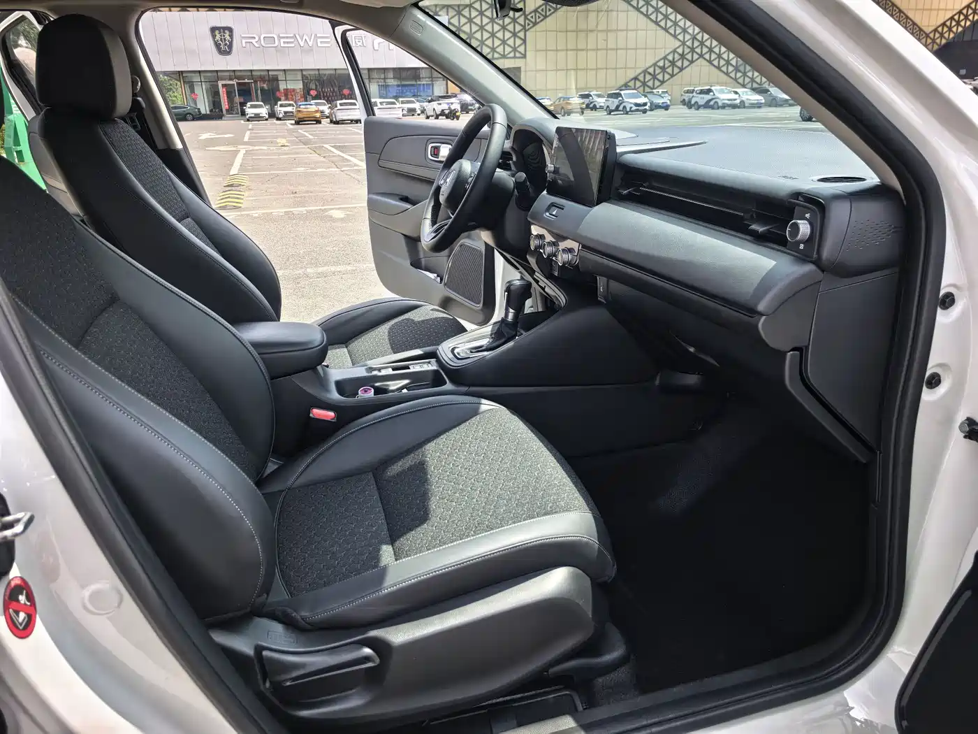 Honda XR-V 2024 2023 Facelift 1.5L CVT Fever Edition