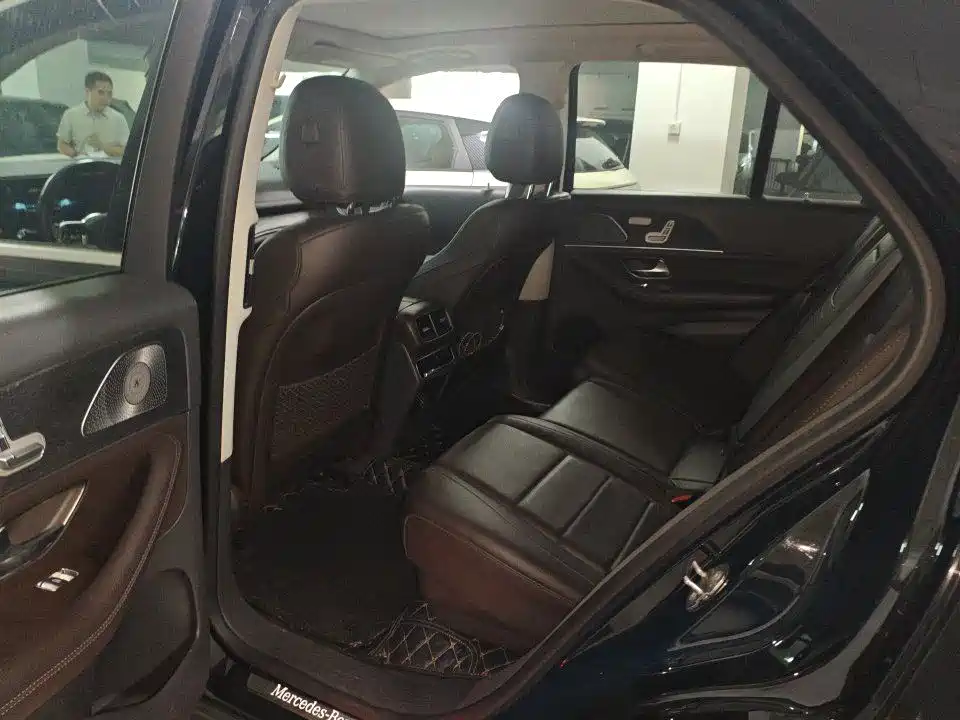 Photo 7 - Mercedes-Benz GLE